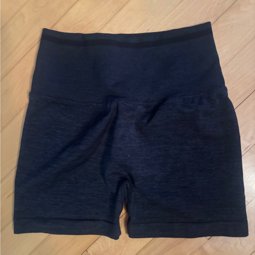 Buffbunny Seamless BBL shorts, Size Small, Onyx Black, NWOT
